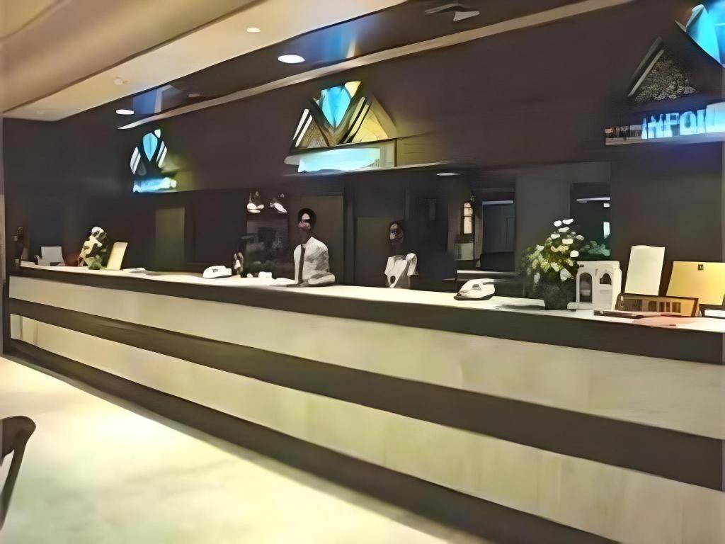 Pailyn Phitsanulok Hotel Exterior photo